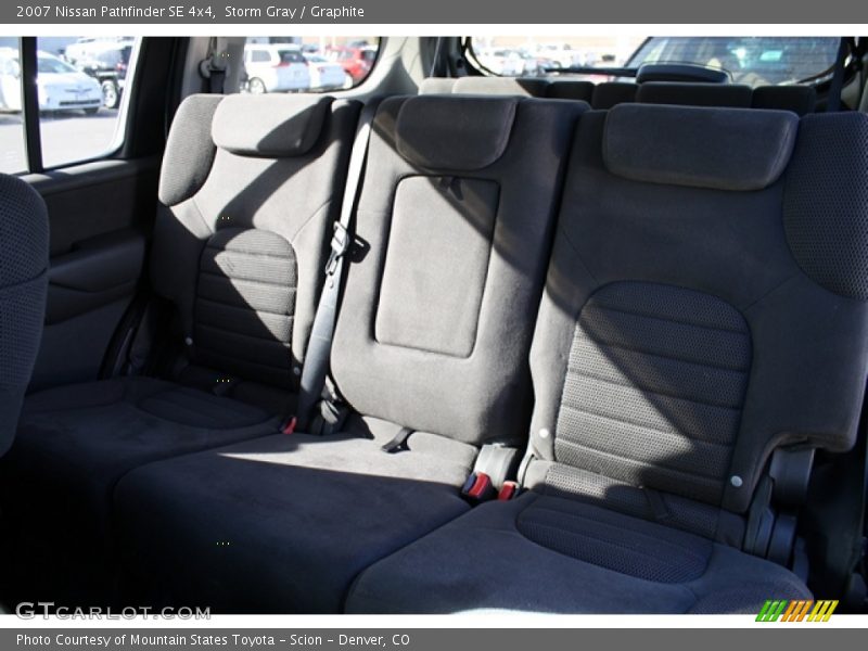 Storm Gray / Graphite 2007 Nissan Pathfinder SE 4x4