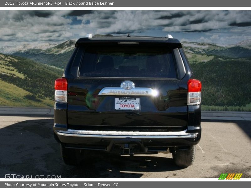 Black / Sand Beige Leather 2013 Toyota 4Runner SR5 4x4