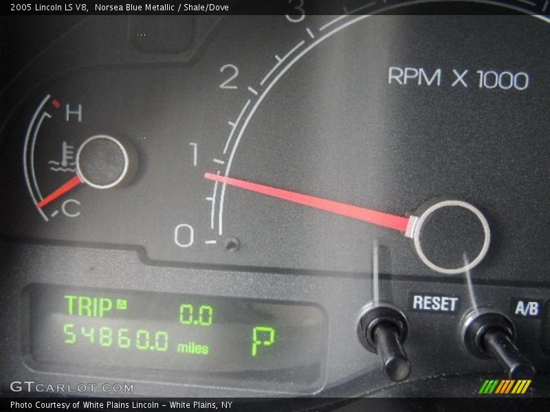 Norsea Blue Metallic / Shale/Dove 2005 Lincoln LS V8