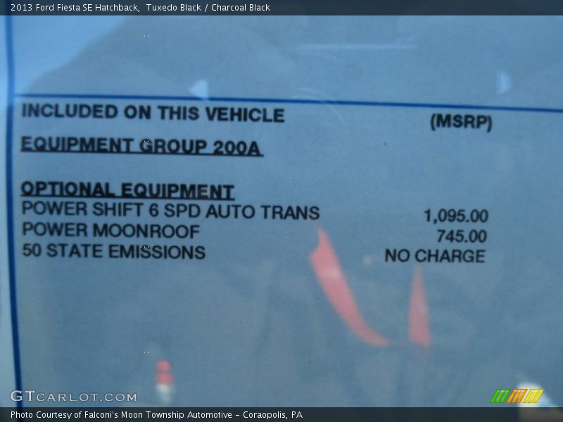 Tuxedo Black / Charcoal Black 2013 Ford Fiesta SE Hatchback