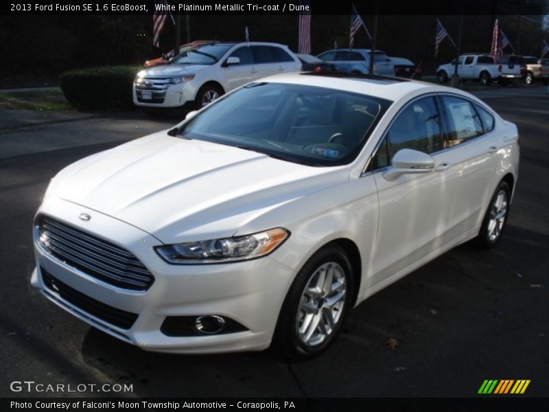 White Platinum Metallic Tri-coat / Dune 2013 Ford Fusion SE 1.6 EcoBoost