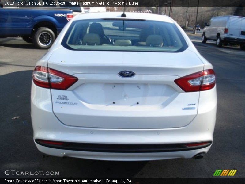 White Platinum Metallic Tri-coat / Dune 2013 Ford Fusion SE 1.6 EcoBoost