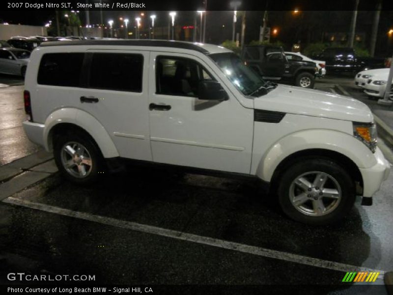 Stone White / Red/Black 2007 Dodge Nitro SLT