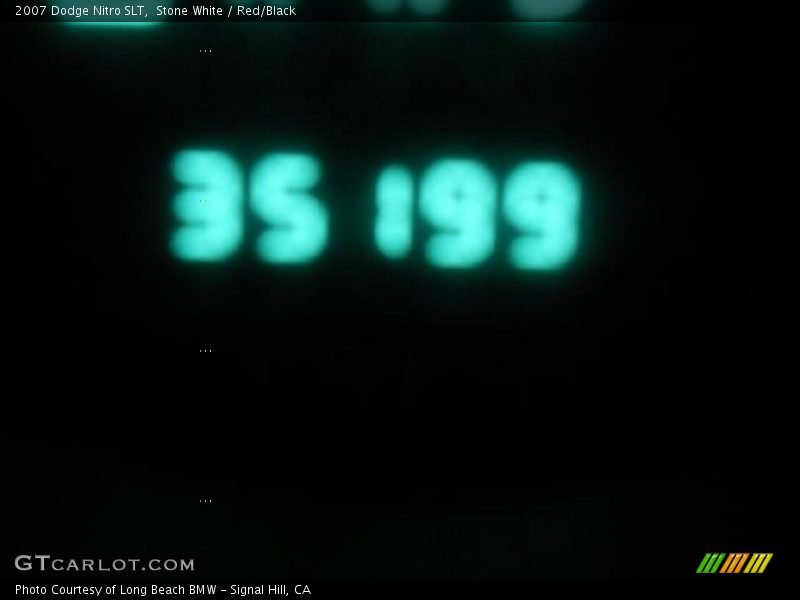 Stone White / Red/Black 2007 Dodge Nitro SLT