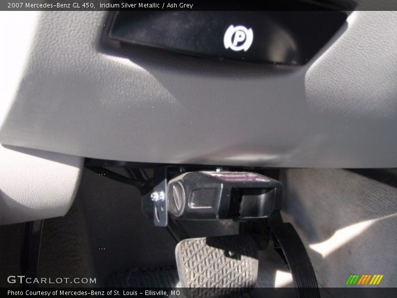 Iridium Silver Metallic / Ash Grey 2007 Mercedes-Benz GL 450