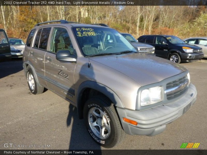 Light Bronzemist Metallic / Medium Gray 2003 Chevrolet Tracker ZR2 4WD Hard Top