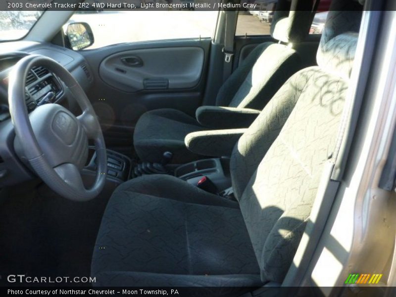 Light Bronzemist Metallic / Medium Gray 2003 Chevrolet Tracker ZR2 4WD Hard Top