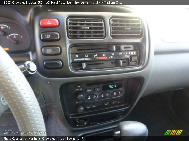 Controls of 2003 Tracker ZR2 4WD Hard Top