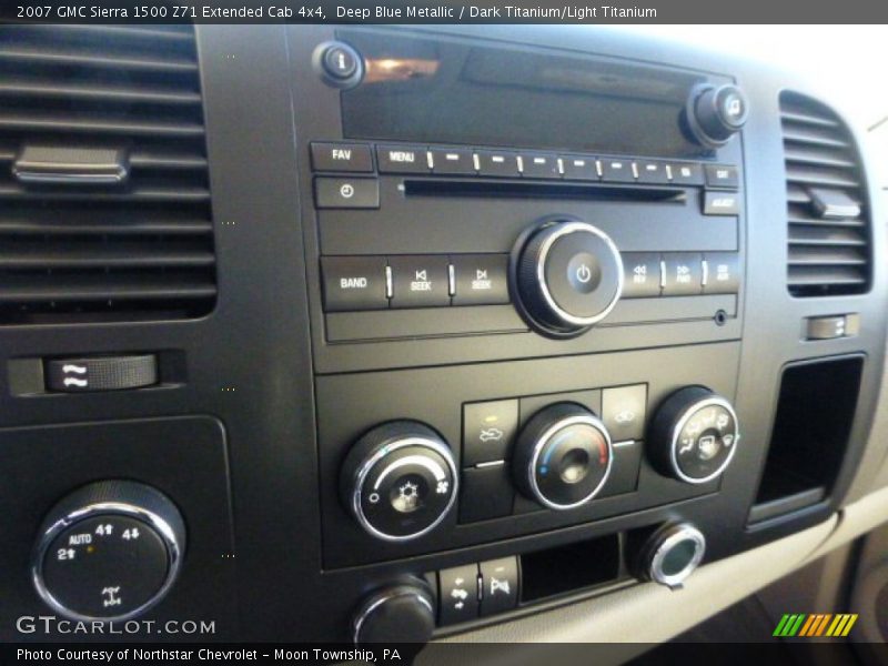 Deep Blue Metallic / Dark Titanium/Light Titanium 2007 GMC Sierra 1500 Z71 Extended Cab 4x4
