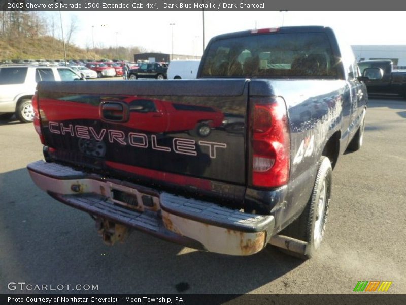 Dark Blue Metallic / Dark Charcoal 2005 Chevrolet Silverado 1500 Extended Cab 4x4