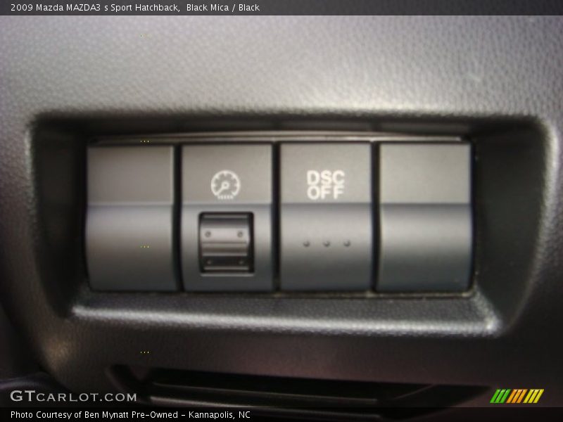 Black Mica / Black 2009 Mazda MAZDA3 s Sport Hatchback