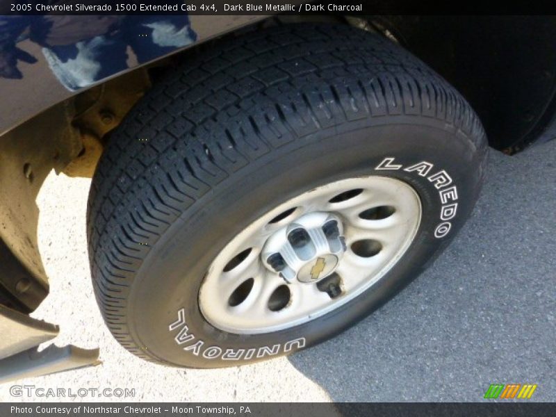 Dark Blue Metallic / Dark Charcoal 2005 Chevrolet Silverado 1500 Extended Cab 4x4
