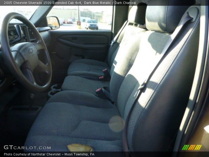 Dark Blue Metallic / Dark Charcoal 2005 Chevrolet Silverado 1500 Extended Cab 4x4
