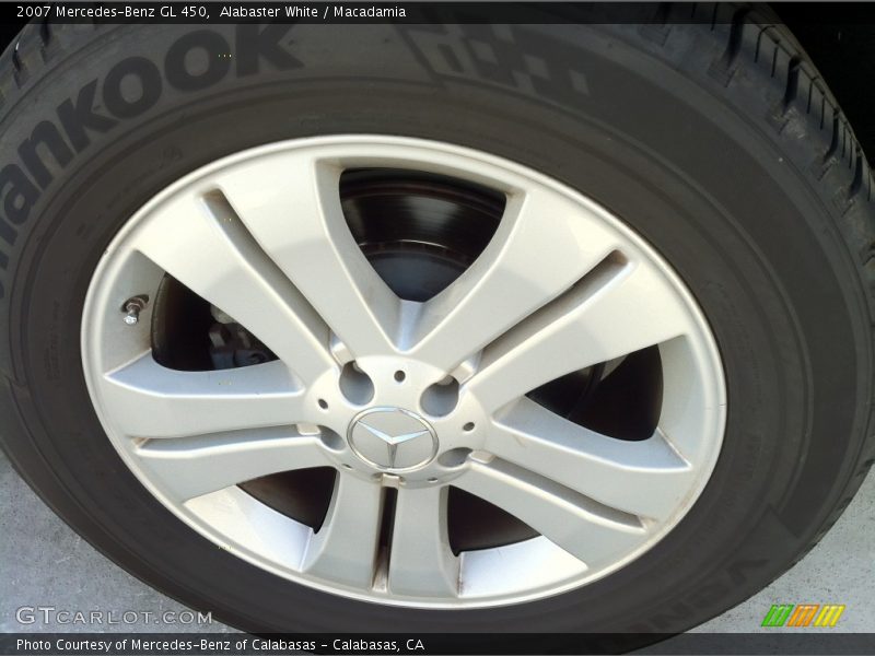 Alabaster White / Macadamia 2007 Mercedes-Benz GL 450