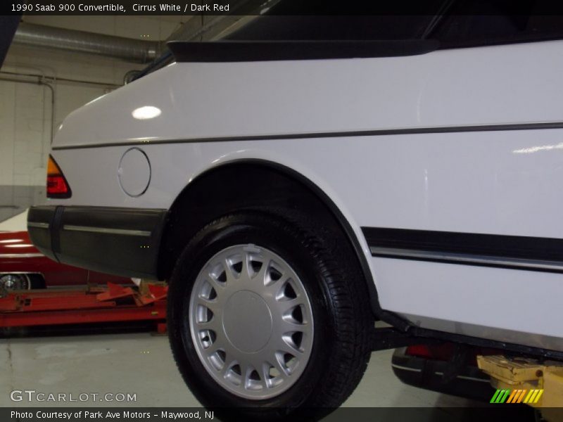 Cirrus White / Dark Red 1990 Saab 900 Convertible