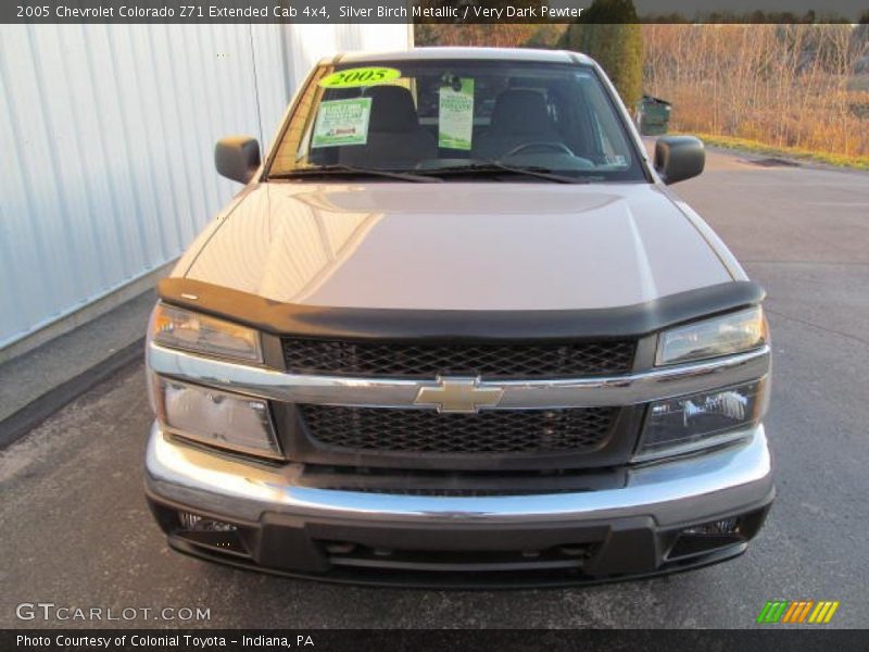 Silver Birch Metallic / Very Dark Pewter 2005 Chevrolet Colorado Z71 Extended Cab 4x4