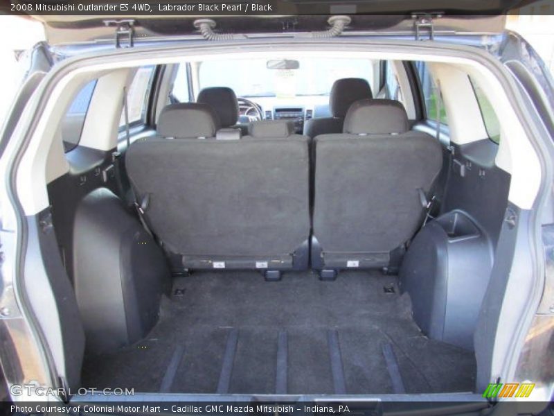  2008 Outlander ES 4WD Trunk