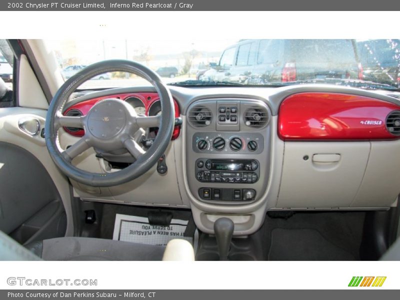Inferno Red Pearlcoat / Gray 2002 Chrysler PT Cruiser Limited