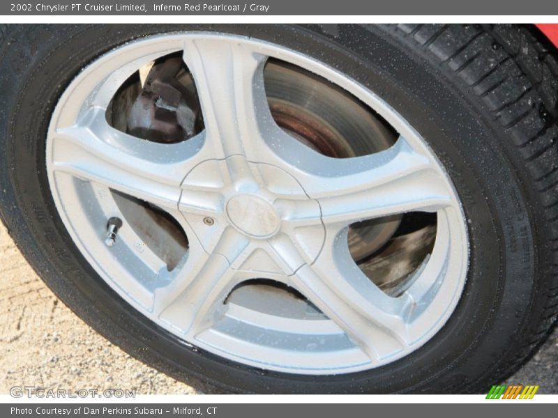 Inferno Red Pearlcoat / Gray 2002 Chrysler PT Cruiser Limited