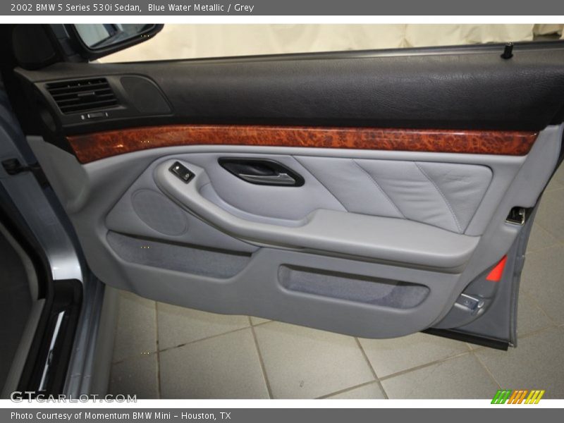 Blue Water Metallic / Grey 2002 BMW 5 Series 530i Sedan