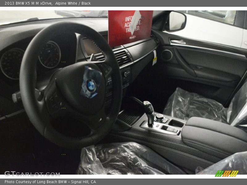 Alpine White / Black 2013 BMW X5 M M xDrive