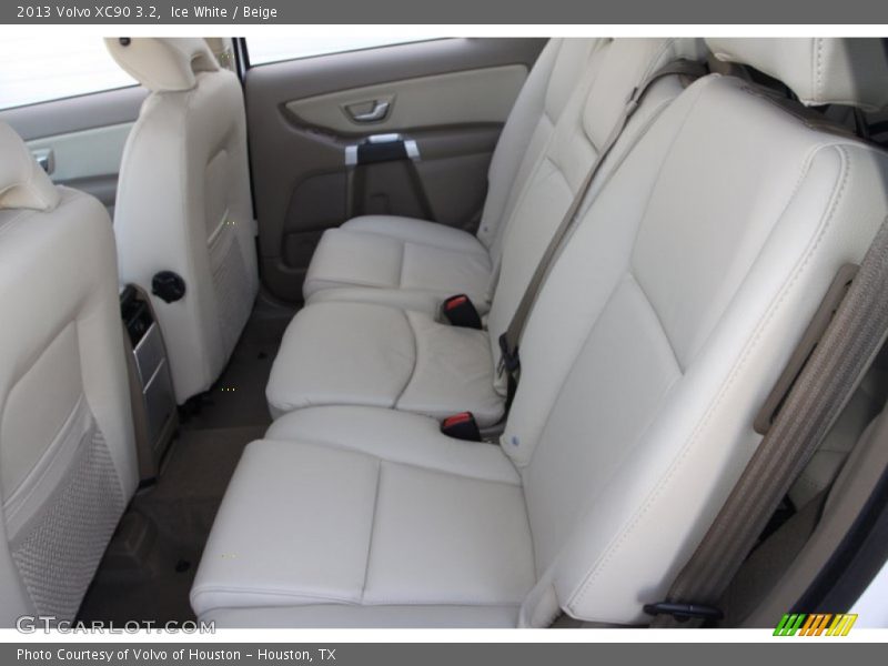 Ice White / Beige 2013 Volvo XC90 3.2