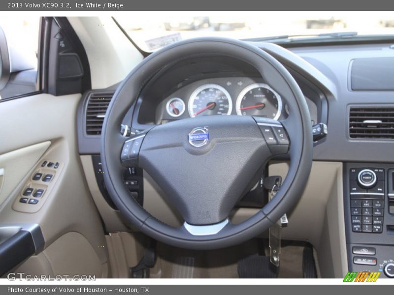 Ice White / Beige 2013 Volvo XC90 3.2