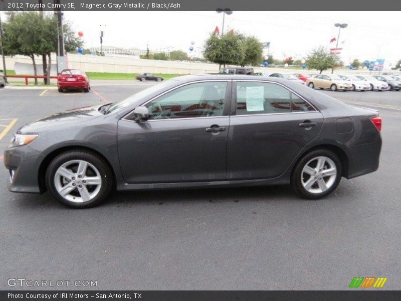 Magnetic Gray Metallic / Black/Ash 2012 Toyota Camry SE