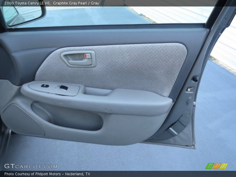 Graphite Gray Pearl / Gray 2000 Toyota Camry LE V6