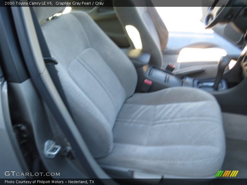 Graphite Gray Pearl / Gray 2000 Toyota Camry LE V6