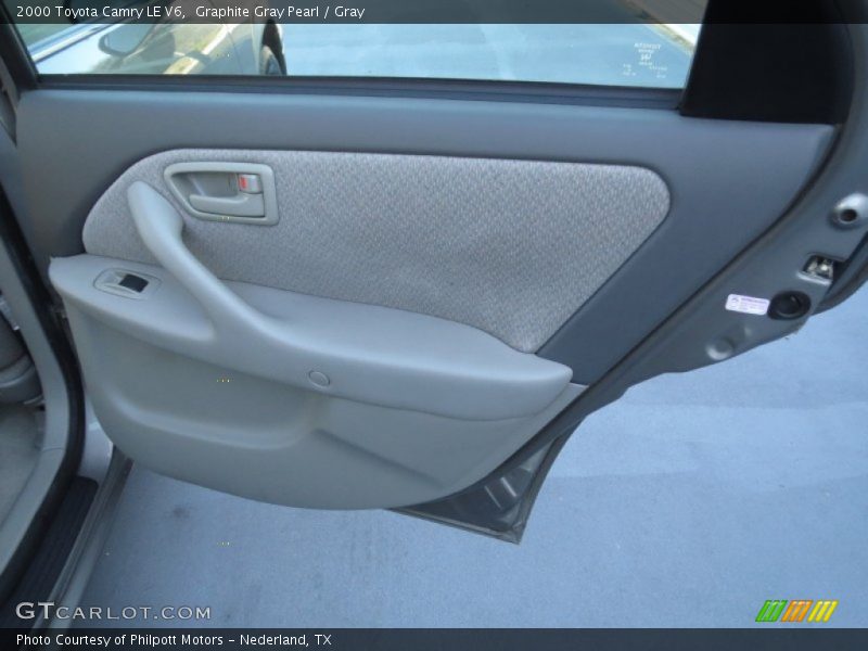 Graphite Gray Pearl / Gray 2000 Toyota Camry LE V6