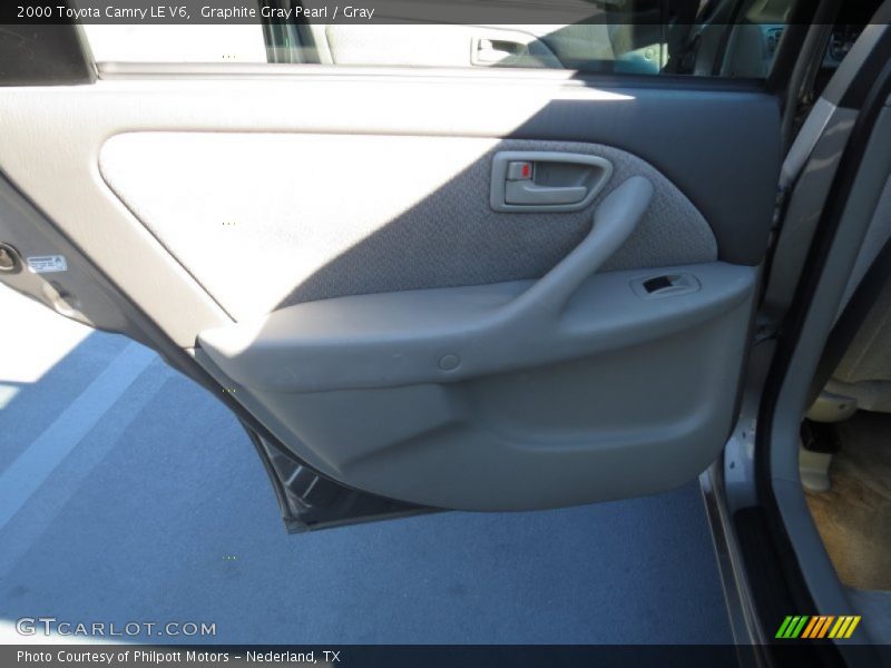 Graphite Gray Pearl / Gray 2000 Toyota Camry LE V6