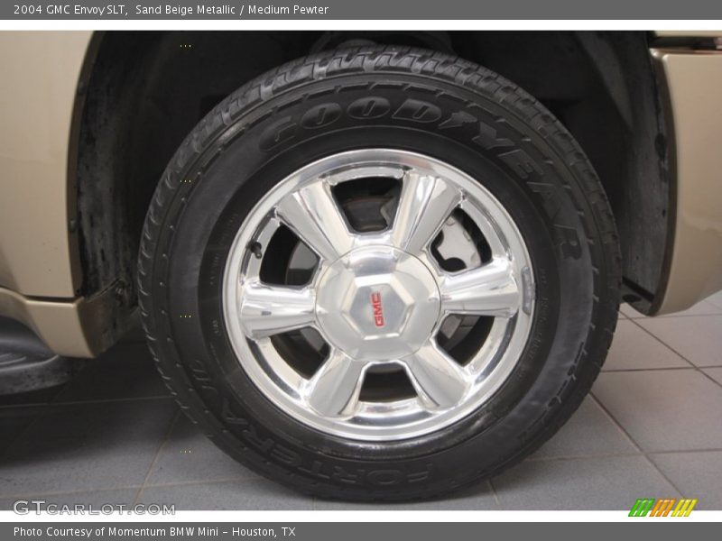 Sand Beige Metallic / Medium Pewter 2004 GMC Envoy SLT
