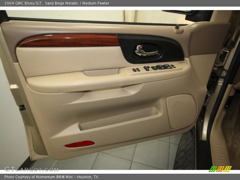 Sand Beige Metallic / Medium Pewter 2004 GMC Envoy SLT