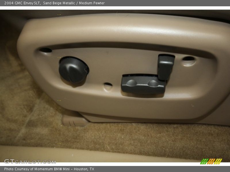 Sand Beige Metallic / Medium Pewter 2004 GMC Envoy SLT