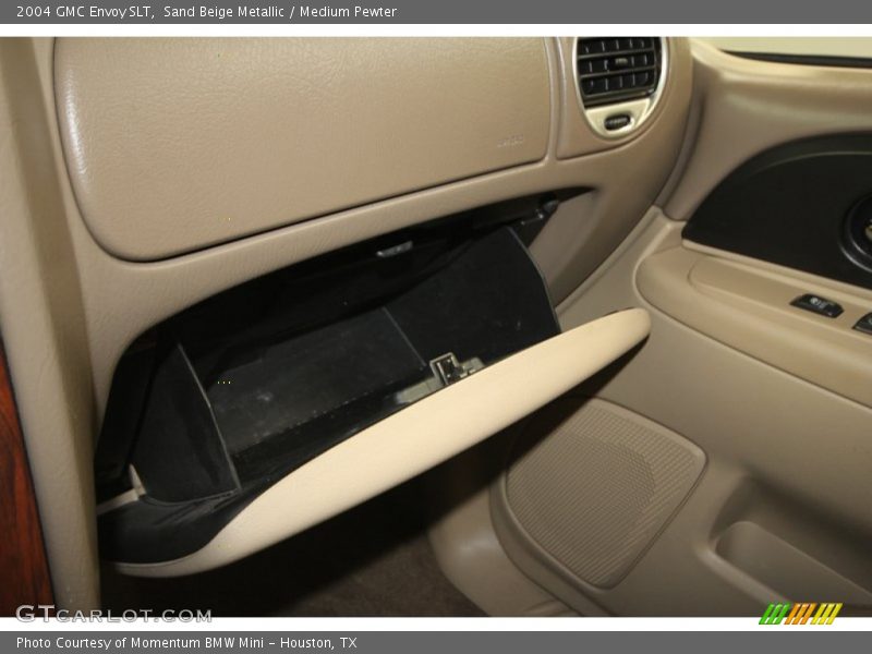 Sand Beige Metallic / Medium Pewter 2004 GMC Envoy SLT