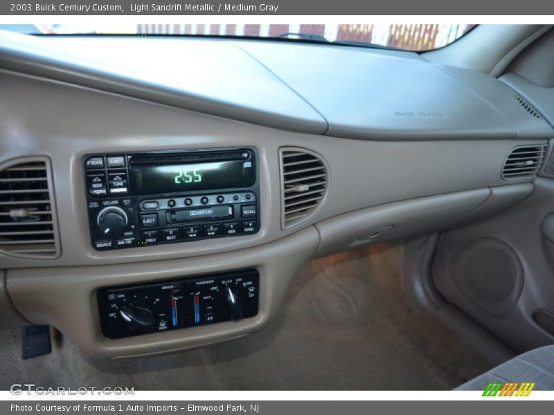 Light Sandrift Metallic / Medium Gray 2003 Buick Century Custom