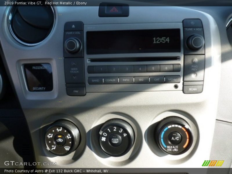 Red Hot Metallic / Ebony 2009 Pontiac Vibe GT