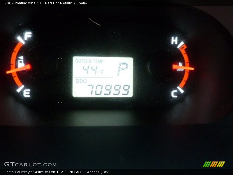 Red Hot Metallic / Ebony 2009 Pontiac Vibe GT