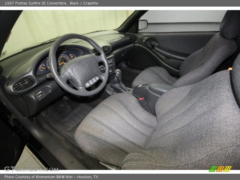 Graphite Interior - 1997 Sunfire SE Convertible 