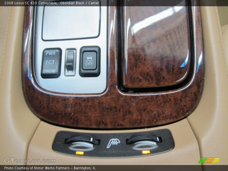 Controls of 2008 SC 430 Convertible