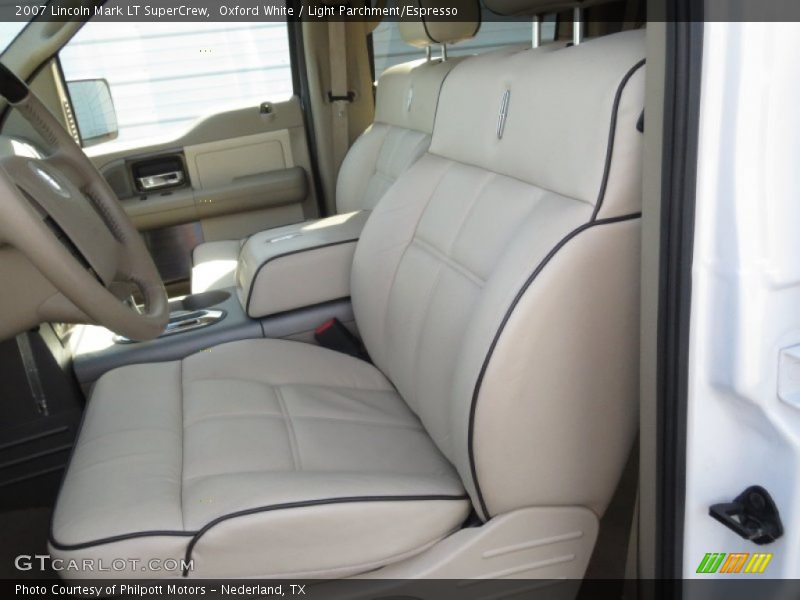 Front Seat of 2007 Mark LT SuperCrew