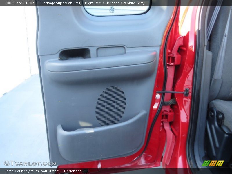 Bright Red / Heritage Graphite Grey 2004 Ford F150 STX Heritage SuperCab 4x4