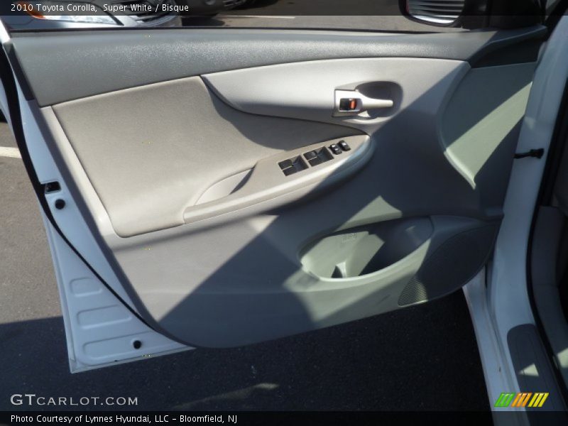 Super White / Bisque 2010 Toyota Corolla