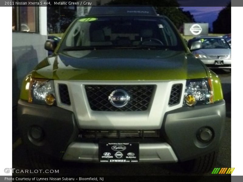 Metallic Green / Gray 2011 Nissan Xterra S 4x4