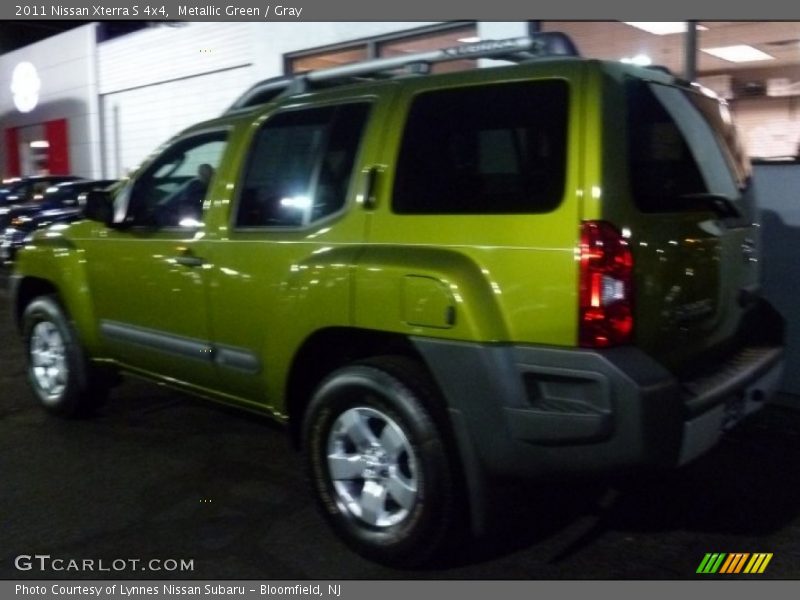 Metallic Green / Gray 2011 Nissan Xterra S 4x4