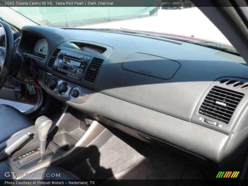 Salsa Red Pearl / Dark Charcoal 2002 Toyota Camry SE V6