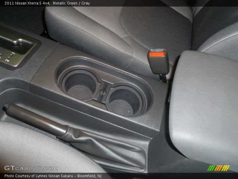 Metallic Green / Gray 2011 Nissan Xterra S 4x4