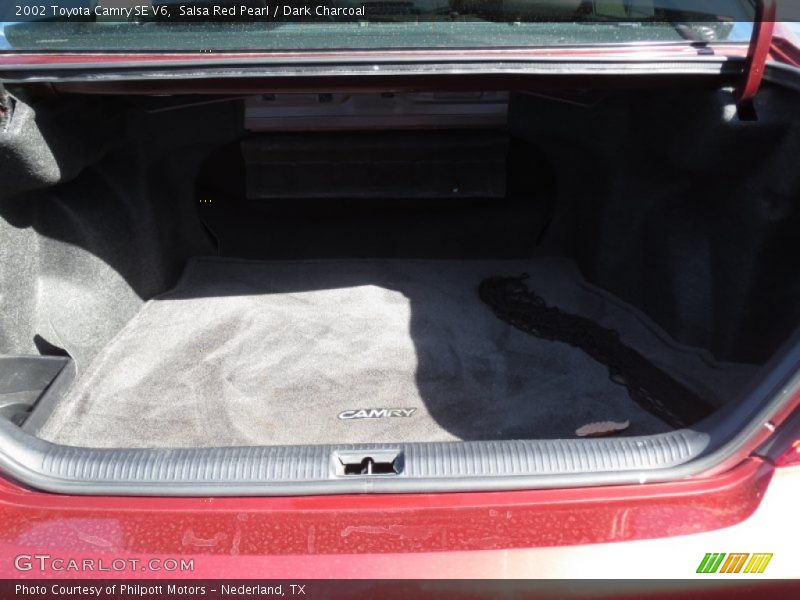 Salsa Red Pearl / Dark Charcoal 2002 Toyota Camry SE V6