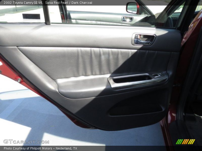 Salsa Red Pearl / Dark Charcoal 2002 Toyota Camry SE V6